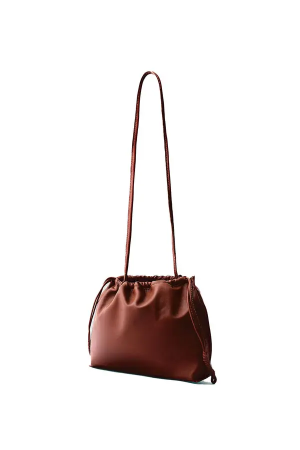 Gathered leather shoulder bag 2 Image