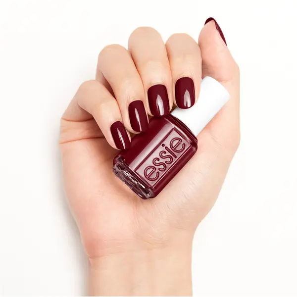 Essie Berry Naughty, Salon-Quality Nail Polish, Vegan formula for flawless coverage, easy-glide brush   3 Image