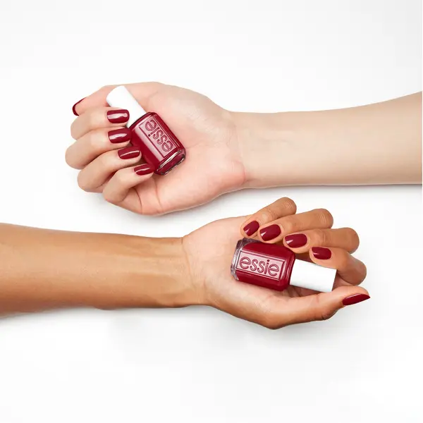 Essie Maki Me Happy, Salon-Quality Nail Polish, Vegan formula for flawless coverage, easy-glide brush   3 Image