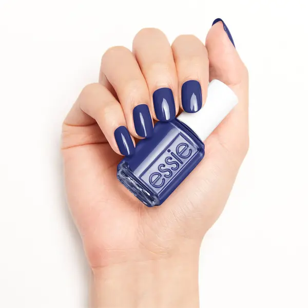 Essie New Day New Me, Salon-Quality Nail Polish, Vegan formula for flawless coverage, easy-glide brush   4 Image