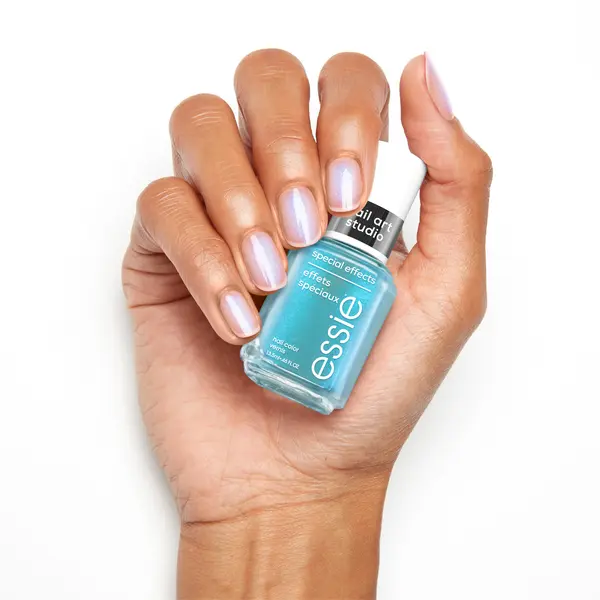 Essie Bikini So Teeny, Salon-Quality Nail Polish, Vegan formula for flawless coverage, easy-glide brush   4 Image