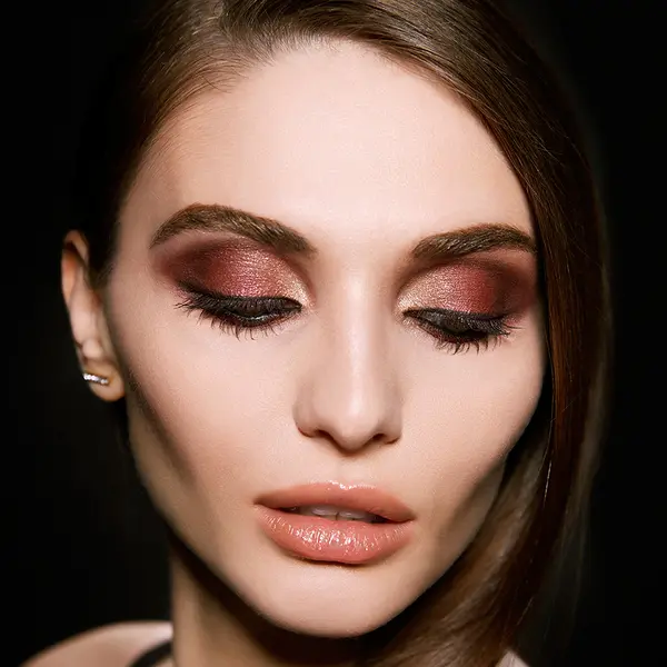 Eyeshadow Palette The Burgundy Bar 2 Image