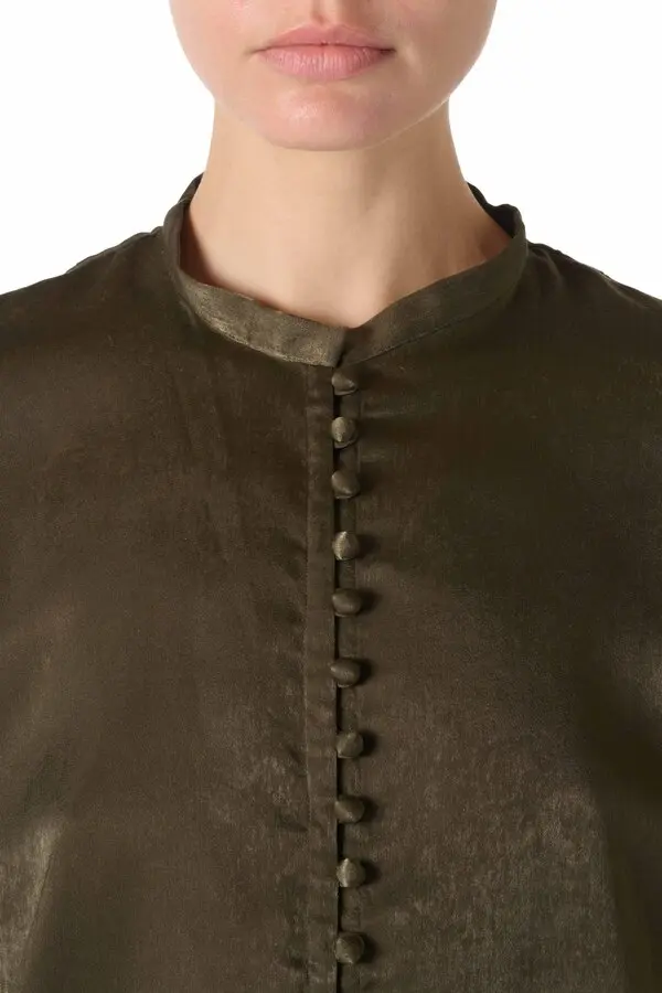 Silk Blouse with front buttons 1 Image