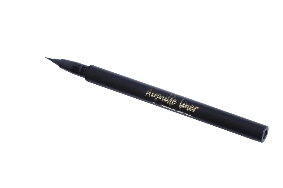 Aiguille Liner Pen Matte Eyeliner Noir 2 Image
