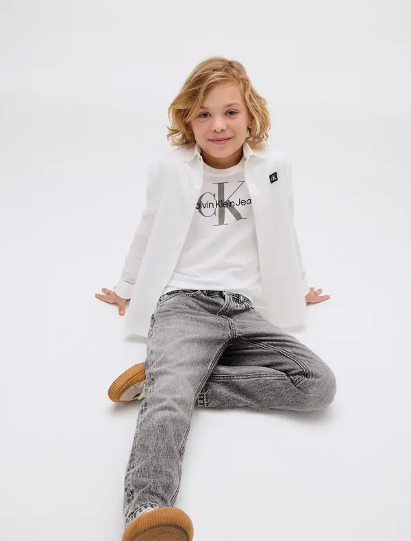 Straight Dad Jeans 1 Image