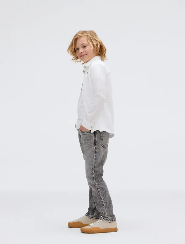 Straight Dad Jeans 3 Image