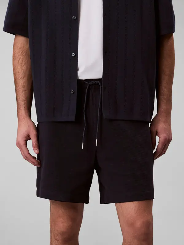 Waffle Jogging Shorts 3 Image