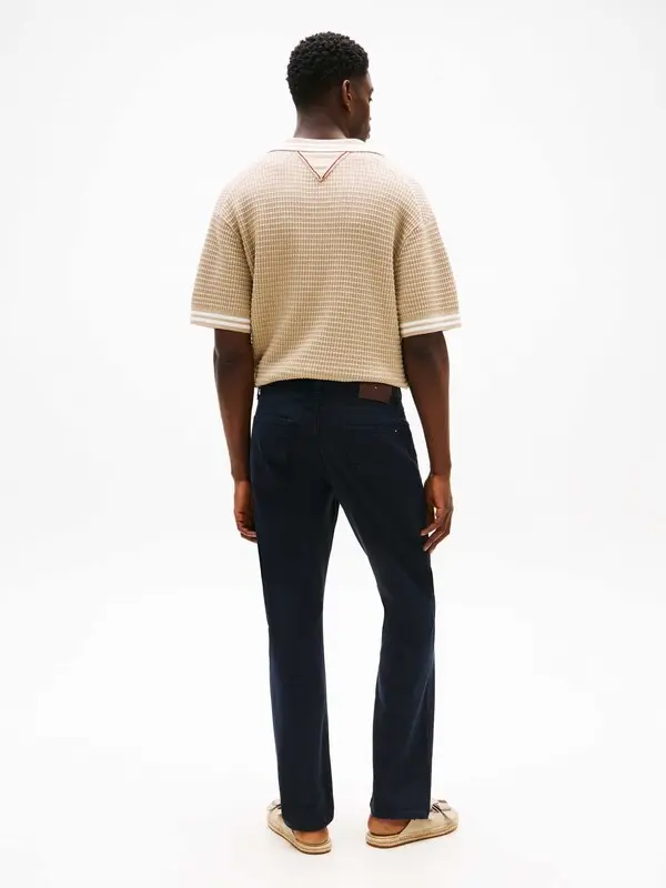 Mid Rise Straight Jeans 2 Image