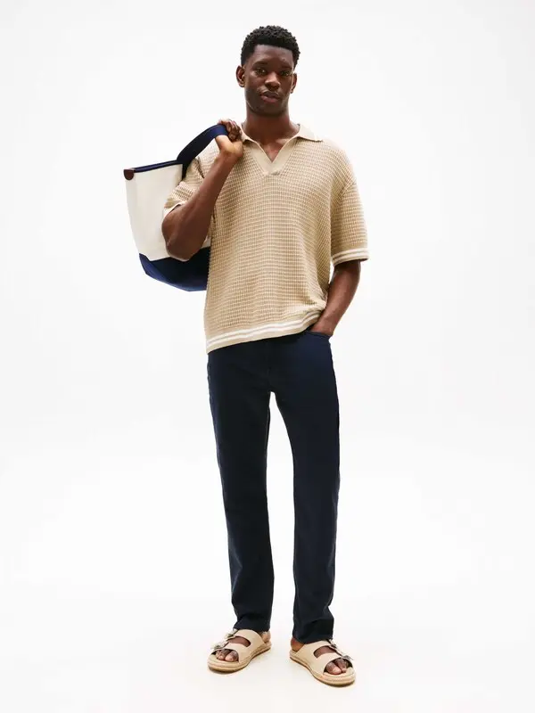 Mid Rise Straight Jeans 3 Image