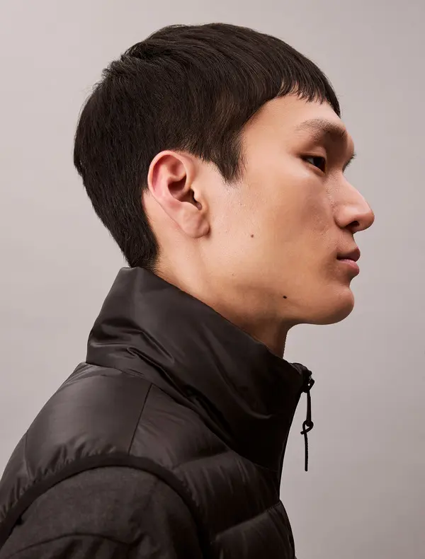 High-neck padded Vest 1 Image