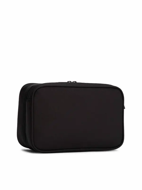 Metal Logo Mesh Pocket Washbag 3 Image