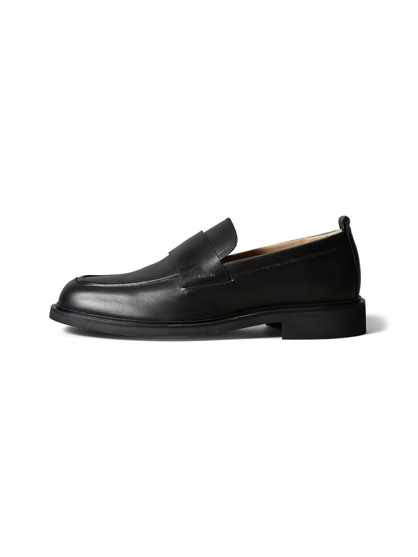 Classic Leather Loafers 5 Image