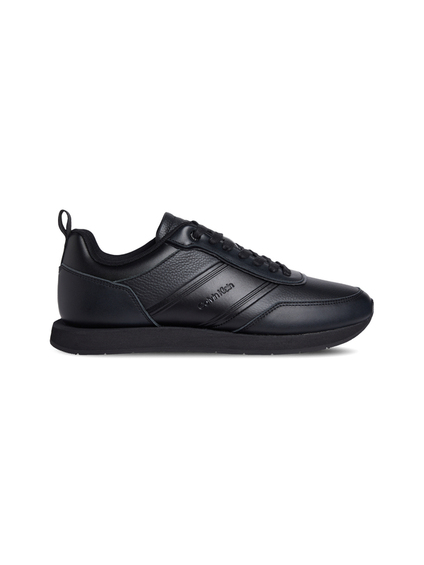 Classic low-top casual sneaker 2 Image