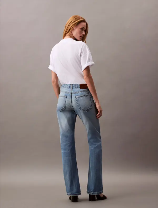 Relaxed Bootcut Jeans 2 Image