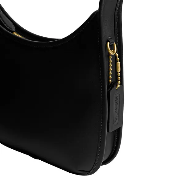 Cure zip leather shoulder bag 6 Image