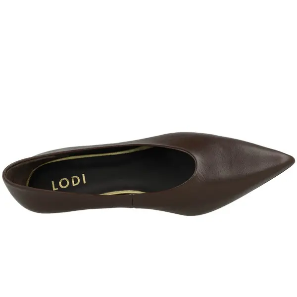 Pointed Toe Leather Pump with high-cut neckline 4 Image