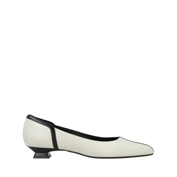 Two-Tone Block Heel Pump 3 Image