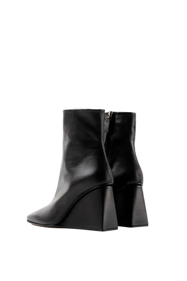 Wedge Heel Leather Ankle Boots With Square Toe 1 Image