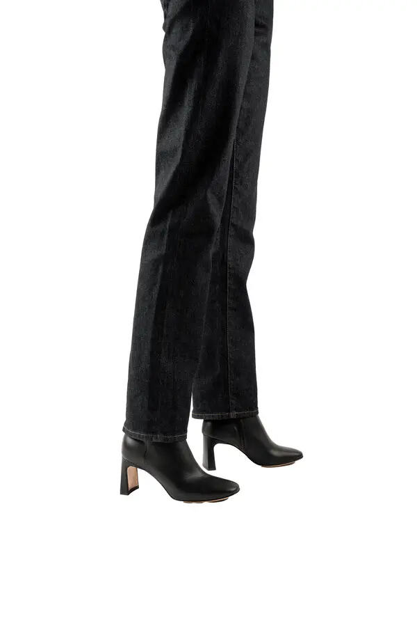 Flared Heel Leather Ankle Boots 3 Image