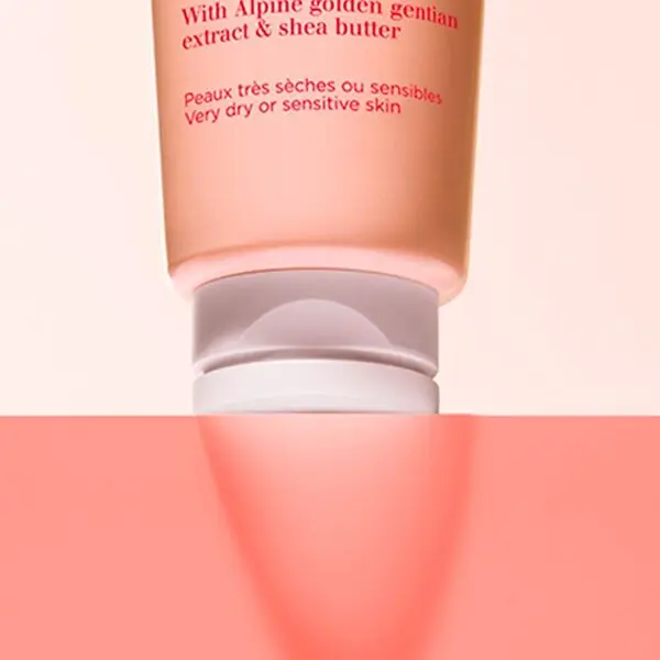 Soothing Gentle Foaming Face Cleanser for Dry Skin 3 Image