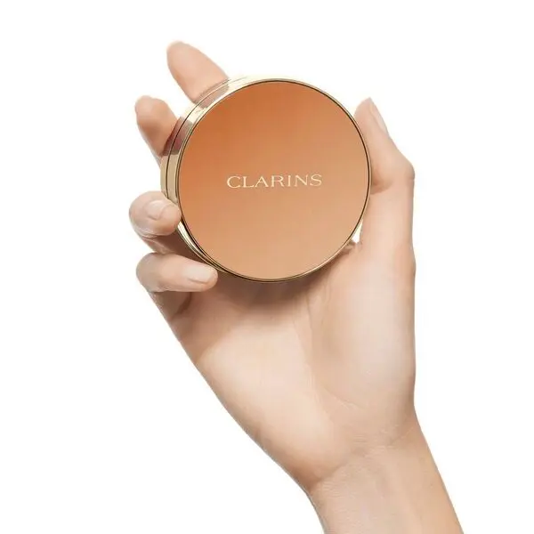 Ever Bronze Compact Powder 1 Image