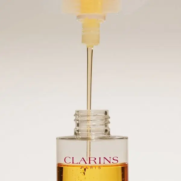 Total Cleansing Oil 2 Image