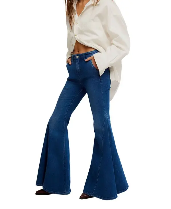 Marque Ultra Wide Flared jeans 2 Image