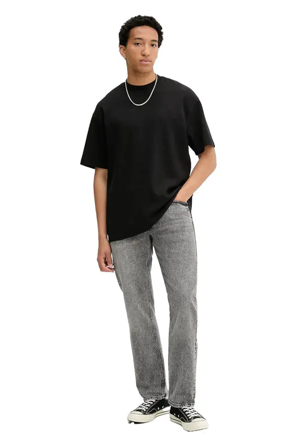 Classic Regular Fit Denim Jeans 1 Image