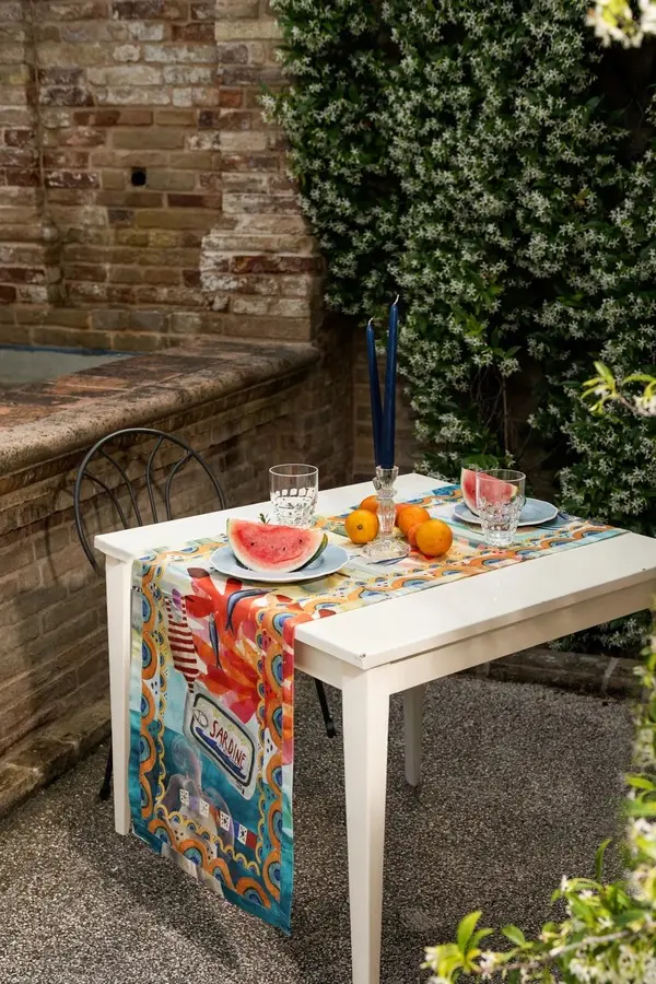 TABLE RUNNER 50X150 CM SATIN 1 Image