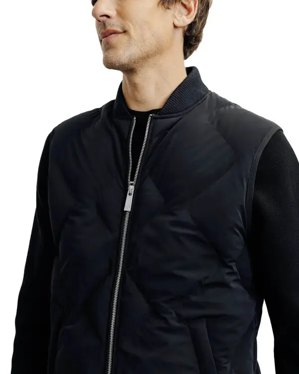 Sleeveless Padded Down Jacket 1 Image