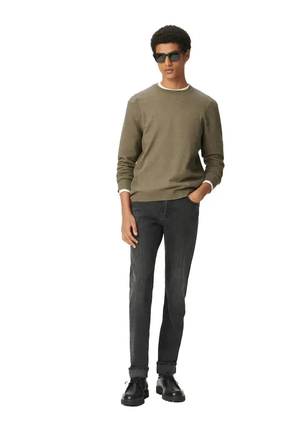 Long Sleeves Knitted Swaeter 5 Image