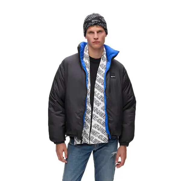 Logo Scarf and Beanie Gift set 1 Image