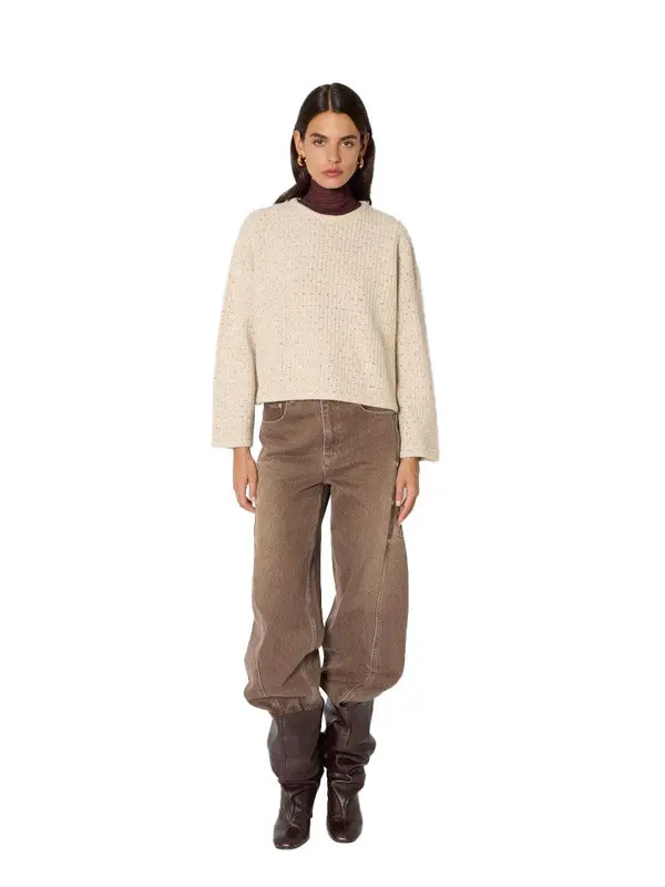 Wide  Straight Jeans with Pleats on Side Seams 2 Image