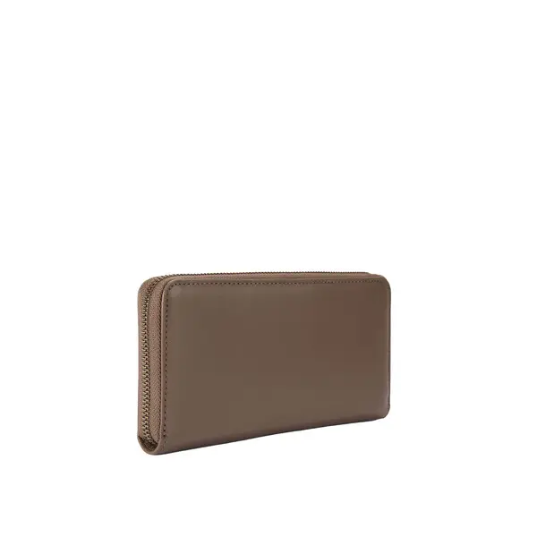Chelsea Soft Leather Zip Wallet 2 Image