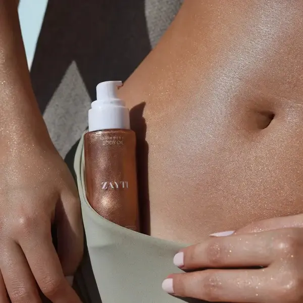 Zayti Shimmery Body Oil 1 Image