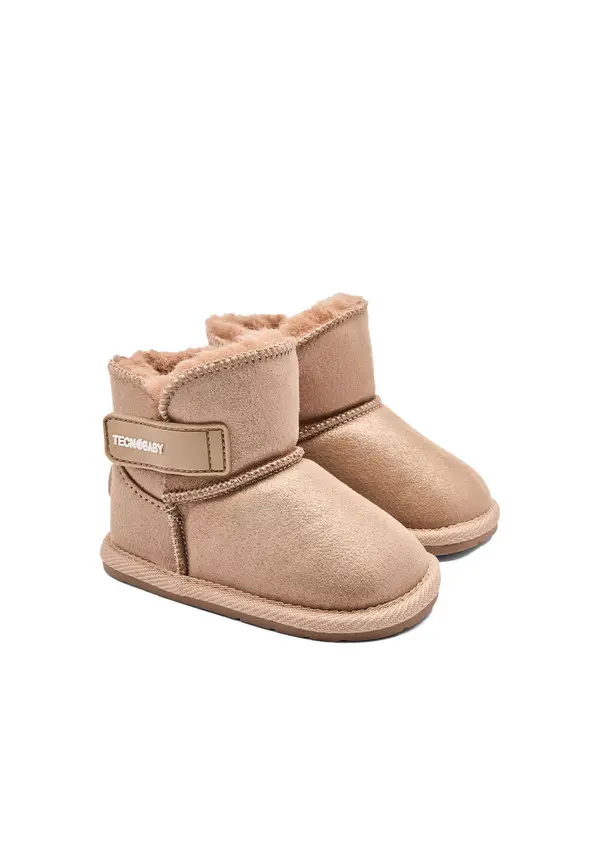 Suede-Style Boots with Faux Fur Lining and Hook-and-Loop Closure 3 Image