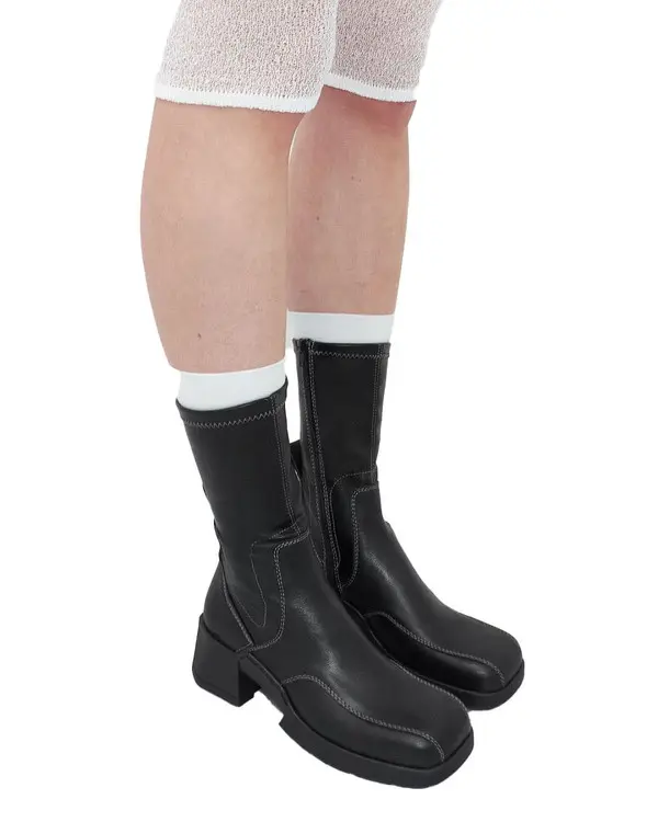 Viken Square Toe Stretch Leather Ankle Boots 2 Image