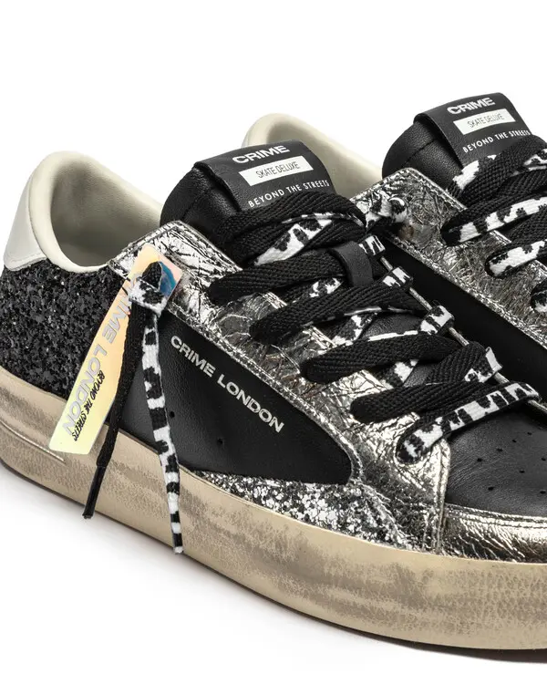 SK8 Deluxe Cold Hearted Sneakers 1 Image