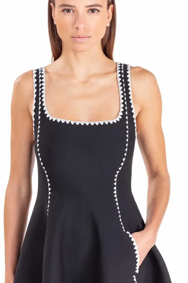 Short Dress With Topstitch Details Black 1 Image