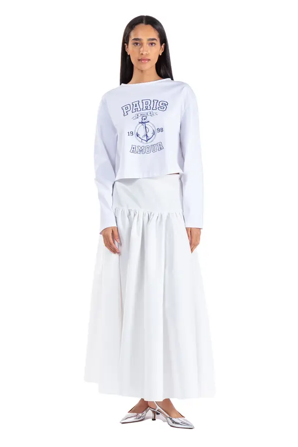 Cropped Long-Sleeve Graphic T-Shirt 2 Image