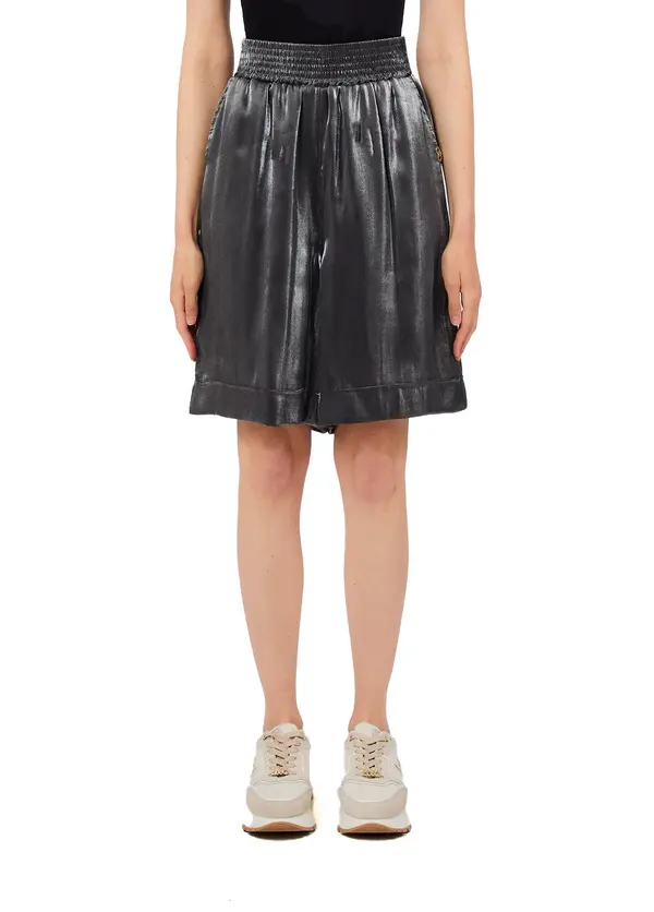 Laminated Fabric Bermuda Shorts 2 Image