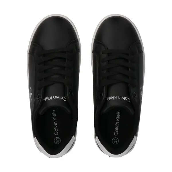 Low Cut Lace Up Leather Sneakers 3 Image