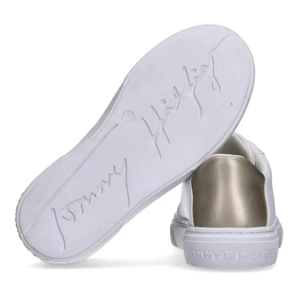 Lace-Up Sneakers With Gold Heel Tab And Logo Lace Charm 4 Image