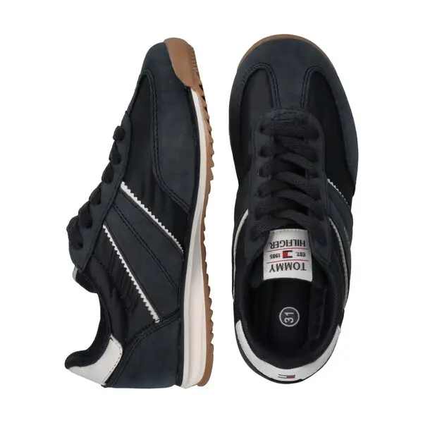 Lace-Up Suede Retro Sneakers 2 Image