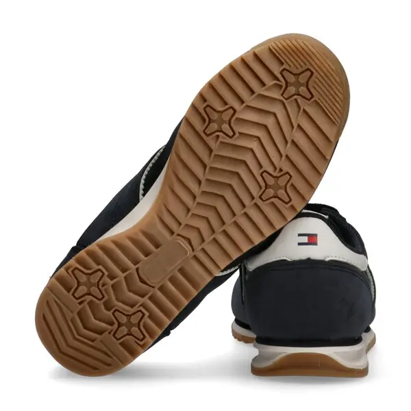 Lace-Up Suede Retro Sneakers 3 Image