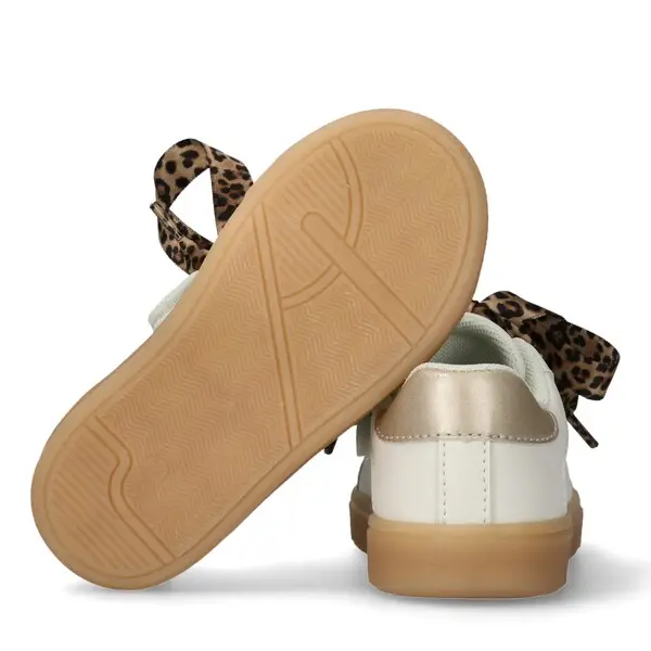 Sneakers With Leopard Print Ribbon Laces 3 Image