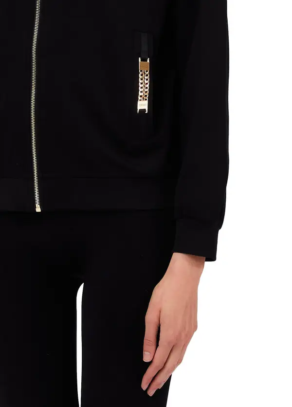 Lightweighted Sweater with Zip and Chain 2 Image