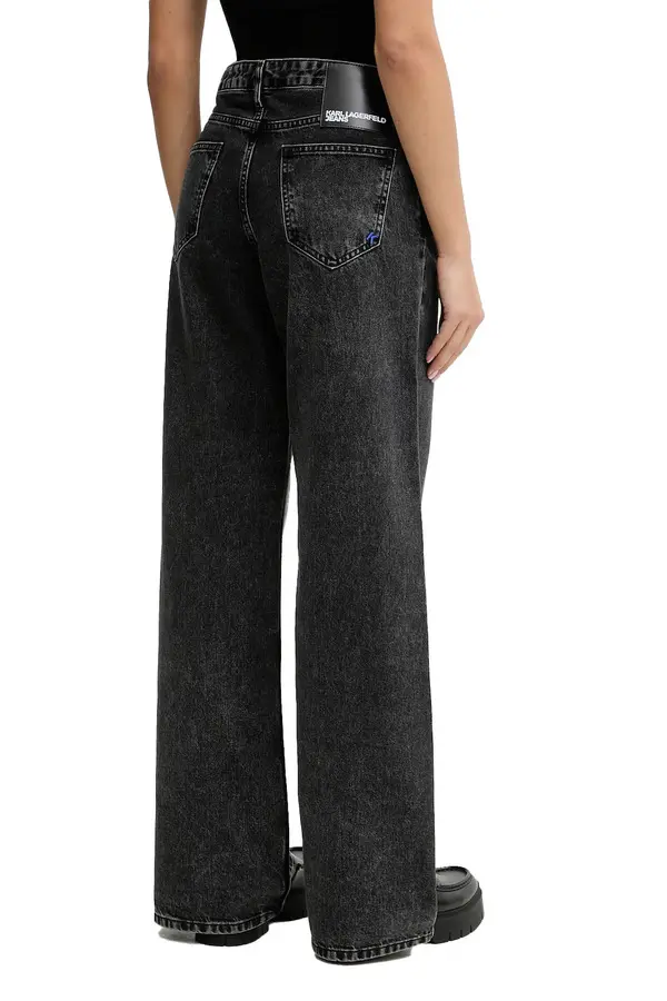 Mid-Waist Relaxed Jeans 2 Image