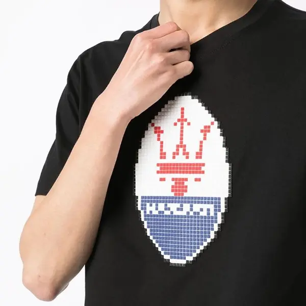 Race Crown Print Short Sleeve T-shirt 3 Image