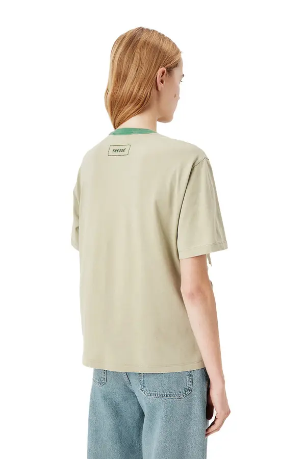 Short-sleeved T-shirt with Sun Lion Graphic 1 Image